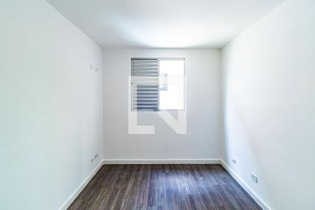 Quarto 01 de apartamento para alugar com 2 quartos, 60m² em Jardim D’Abril, São Paulo