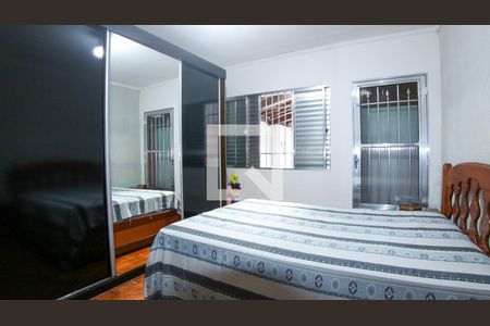 Quarto 1 de casa à venda com 2 quartos, 70m² em Vila Santa Clara, São Paulo