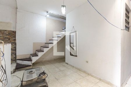 Sala de casa para alugar com 2 quartos, 60m² em Parque Santa Rita, São Paulo