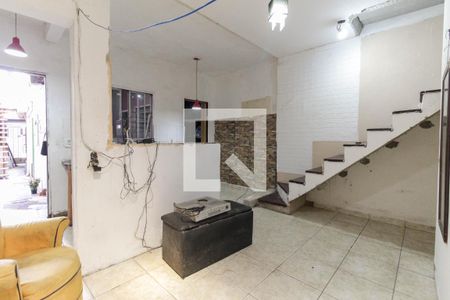 Sala de casa para alugar com 2 quartos, 60m² em Parque Santa Rita, São Paulo