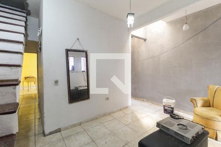 Sala de casa para alugar com 2 quartos, 60m² em Parque Santa Rita, São Paulo