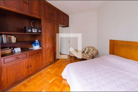 Quarto 1 de apartamento para alugar com 2 quartos, 70m² em Centro, Belo Horizonte