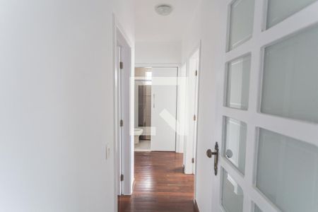 Corredor de apartamento para alugar com 3 quartos, 93m² em Santa Cruz, Belo Horizonte