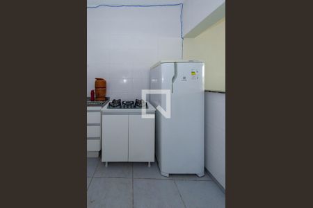 Cozinha de kitnet/studio para alugar com 1 quarto, 55m² em Caiçaras, Belo Horizonte