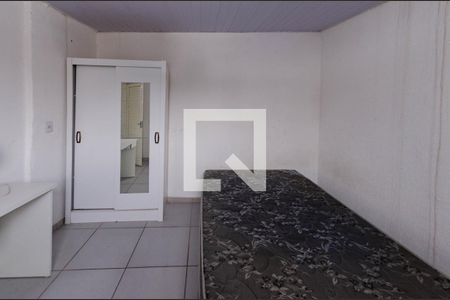 Quarto 2 de kitnet/studio para alugar com 2 quartos, 70m² em Caiçaras, Belo Horizonte