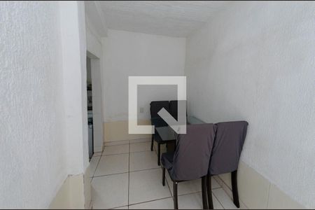 Sala de apartamento para alugar com 3 quartos, 55m² em Caiçaras, Belo Horizonte