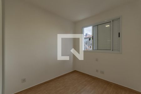 Quarto 1 de apartamento para alugar com 2 quartos, 70m² em Heliópolis, Belo Horizonte