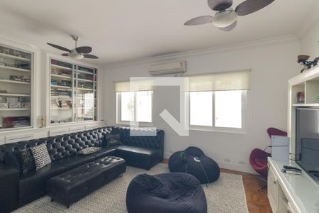 Sala de TV de casa à venda com 4 quartos, 500m² em Sumaré, São Paulo