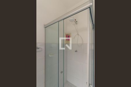 Casa à venda com 500m², 4 quartos e 3 vagas Casa à venda com 500m², 4 quartos e 3 vagasBanheiro de Serviço 1