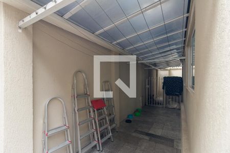 Casa à venda com 500m², 4 quartos e 3 vagas Casa à venda com 500m², 4 quartos e 3 vagasCanil