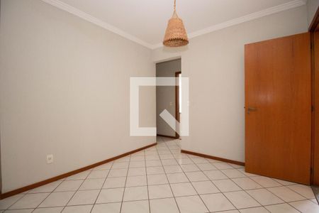 Sala de apartamento para alugar com 2 quartos, 80m² em Q 205, Brasília