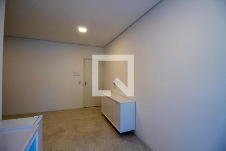 Cozinha de kitnet/studio para alugar com 1 quarto, 27m² em Vila Antonio, São Paulo