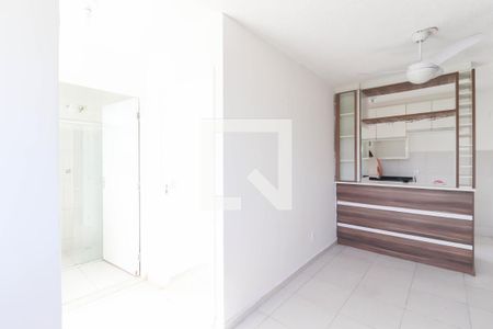 Sala de apartamento à venda com 2 quartos, 45m² em Fazenda Grande, Jundiaí