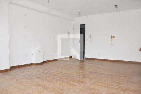 Detalhe - Sala / Cozinha / Área de Serviço de apartamento para alugar com 2 quartos, 58m² em Vila Cruz das Almas, São Paulo