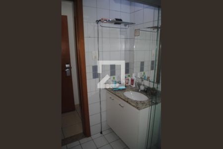 Banheiro de apartamento para alugar com 1 quarto, 30m² em Caminho das Árvores, Salvador