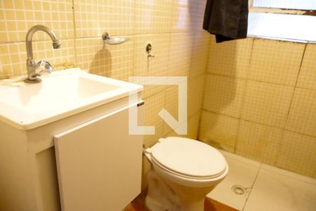 Casa à venda com 171m², 2 quartos e 2 vagas Casa à venda com 171m², 2 quartos e 2 vagasBanheiro