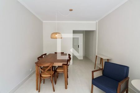 Sala de apartamento para alugar com 2 quartos, 85m² em Jardim Belmar, Guarujá