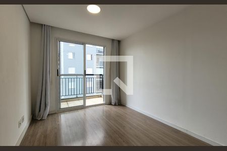 Sala de apartamento para alugar com 2 quartos, 50m² em Utinga, Santo André