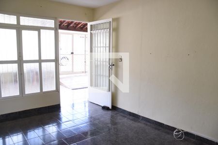 Sala de casa para alugar com 2 quartos, 60m² em Jardim Nova Veneza (nova Veneza), Sumaré