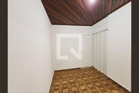  Quarto  1 de casa à venda com 4 quartos, 204m² em Jardim Bonifacio, São Paulo