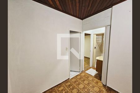 Quarto 2 de casa à venda com 4 quartos, 204m² em Jardim Bonifacio, São Paulo