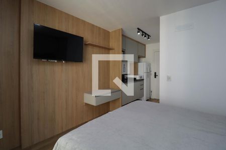 Sala/Quarto de kitnet/studio para alugar com 1 quarto, 28m² em Sumarezinho, São Paulo