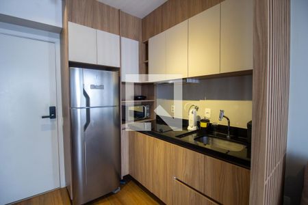 Cozinha de apartamento para alugar com 1 quarto, 35m² em Butantã, São Paulo