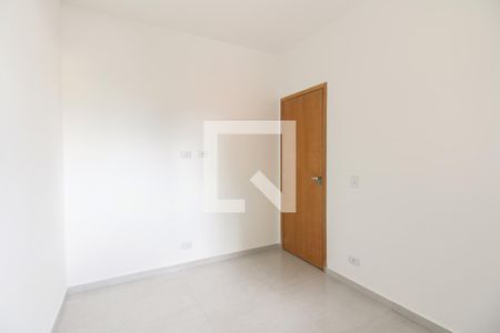 Quarto 1 de apartamento para alugar com 2 quartos, 40m² em Vila Esperança, São Paulo