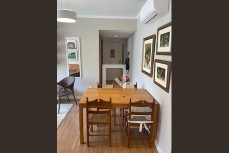 Sala de apartamento à venda com 3 quartos, 101m² em Mont’Serrat, Porto Alegre