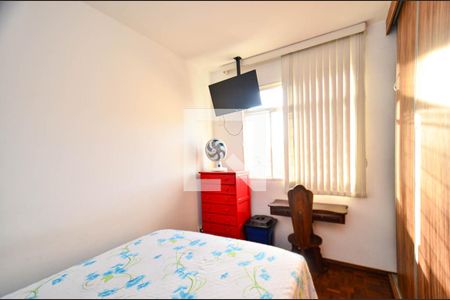 Quarto2 de apartamento à venda com 3 quartos, 70m² em João Pinheiro, Belo Horizonte