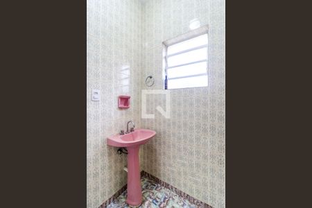 Casa para alugar com 170m², 3 quartos e 2 vagas Casa para alugar com 170m², 3 quartos e 2 vagasBanheiro da Suíte