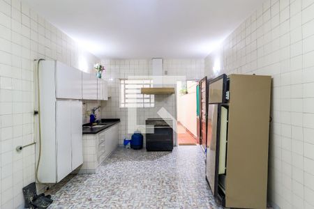 Casa para alugar com 170m², 3 quartos e 2 vagas Casa para alugar com 170m², 3 quartos e 2 vagasCozinha