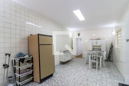 Casa para alugar com 170m², 3 quartos e 2 vagas Casa para alugar com 170m², 3 quartos e 2 vagasCozinha