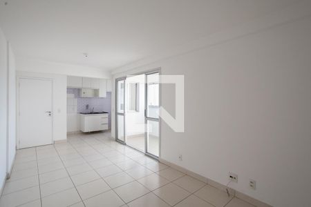 Sala de apartamento para alugar com 3 quartos, 93m² em Heliópolis, Belo Horizonte