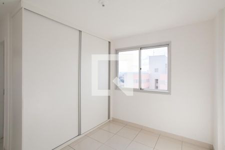 Suíte de apartamento para alugar com 3 quartos, 93m² em Heliópolis, Belo Horizonte