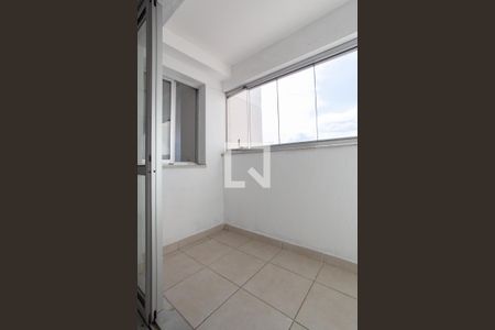 Varanda da Sala de apartamento para alugar com 3 quartos, 93m² em Heliópolis, Belo Horizonte