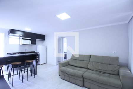 Sala/Cozinha de apartamento para alugar com 2 quartos, 50m² em Real Parque, São Paulo