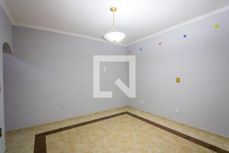 Sala 1 de casa para alugar com 3 quartos, 323m² em Jardim Pilar, Mauá