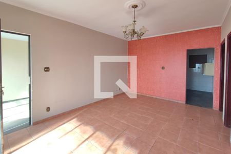 Sala de casa para alugar com 3 quartos, 148m² em Vila Marieta, Campinas