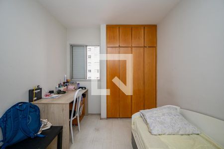 Quarto 2 de apartamento para alugar com 2 quartos, 54m² em Vila Guarani, São Paulo