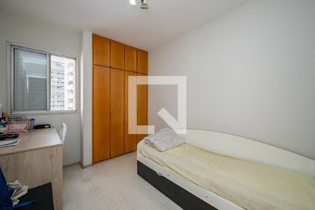 Quarto 2 de apartamento para alugar com 2 quartos, 54m² em Vila Guarani, São Paulo