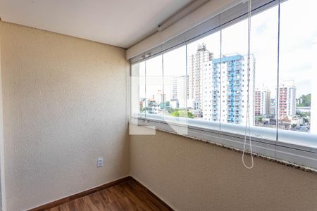 Sacada /Sala de apartamento à venda com 3 quartos, 80m² em Centro, Diadema