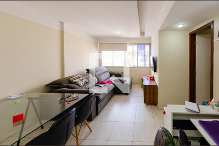 Sala de apartamento à venda com 2 quartos, 72m² em Vila Paris, Belo Horizonte