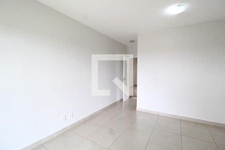 Sala de apartamento para alugar com 2 quartos, 57m² em Laranjeiras, Uberlândia