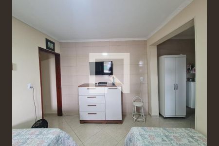 Suíte de casa para alugar com 3 quartos, 200m² em Jardim Santa Mena, Guarulhos