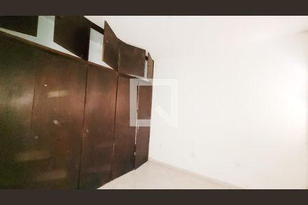 Quarto2 de casa à venda com 2 quartos, 178m² em Bosque, Campinas