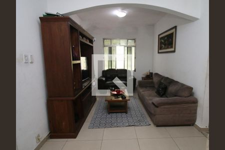 Sala de casa à venda com 4 quartos, 150m² em Penha Circular, Rio de Janeiro