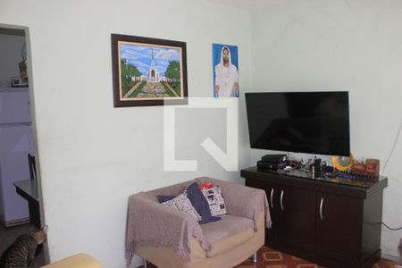 Sala de casa à venda com 2 quartos, 120m² em Jardim Aida, Guarulhos