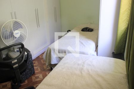 Quarto 1 de casa à venda com 2 quartos, 120m² em Jardim Aida, Guarulhos