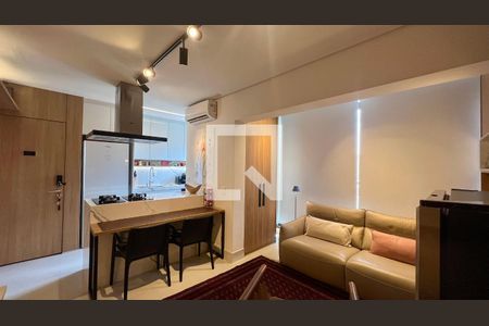 Sala  de apartamento à venda com 1 quarto, 48m² em Pinheiros, São Paulo